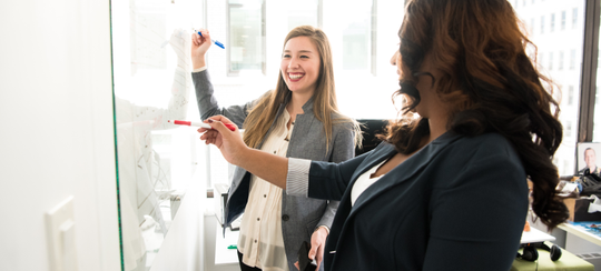 Monica|莫妮卡 輕悅時空